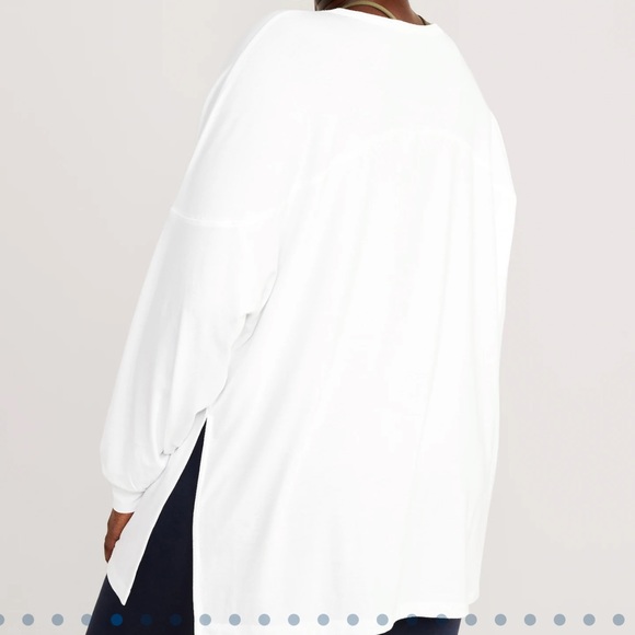 NWT OLD NAVY Oversized Boyfriend Tunic Sweatshirt Color: White Lilies - Picture 6 of 10